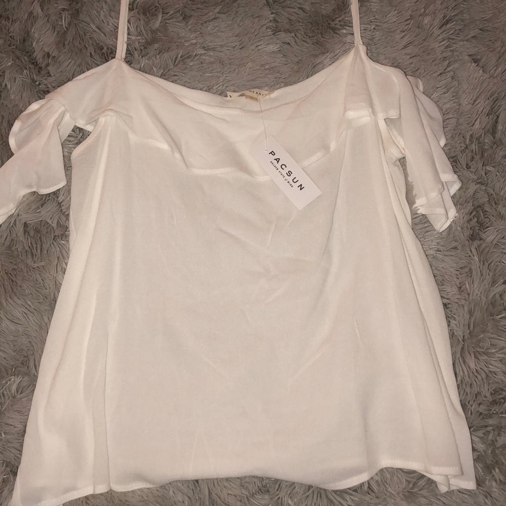 Pacsun NWT white cold shoulder top